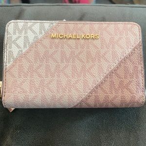 Ballet color Jet Set style wallet card case